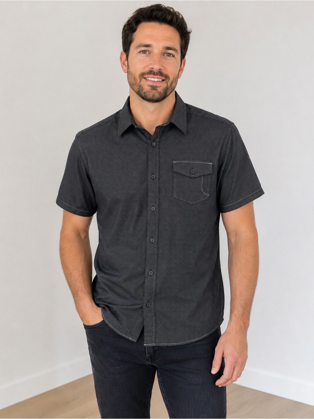 Urban Vintage Men’s L/G Black Micro Print Short Sleeve Button Up Shirt